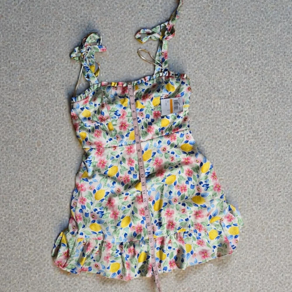 Morgan & Co. vibrant floral